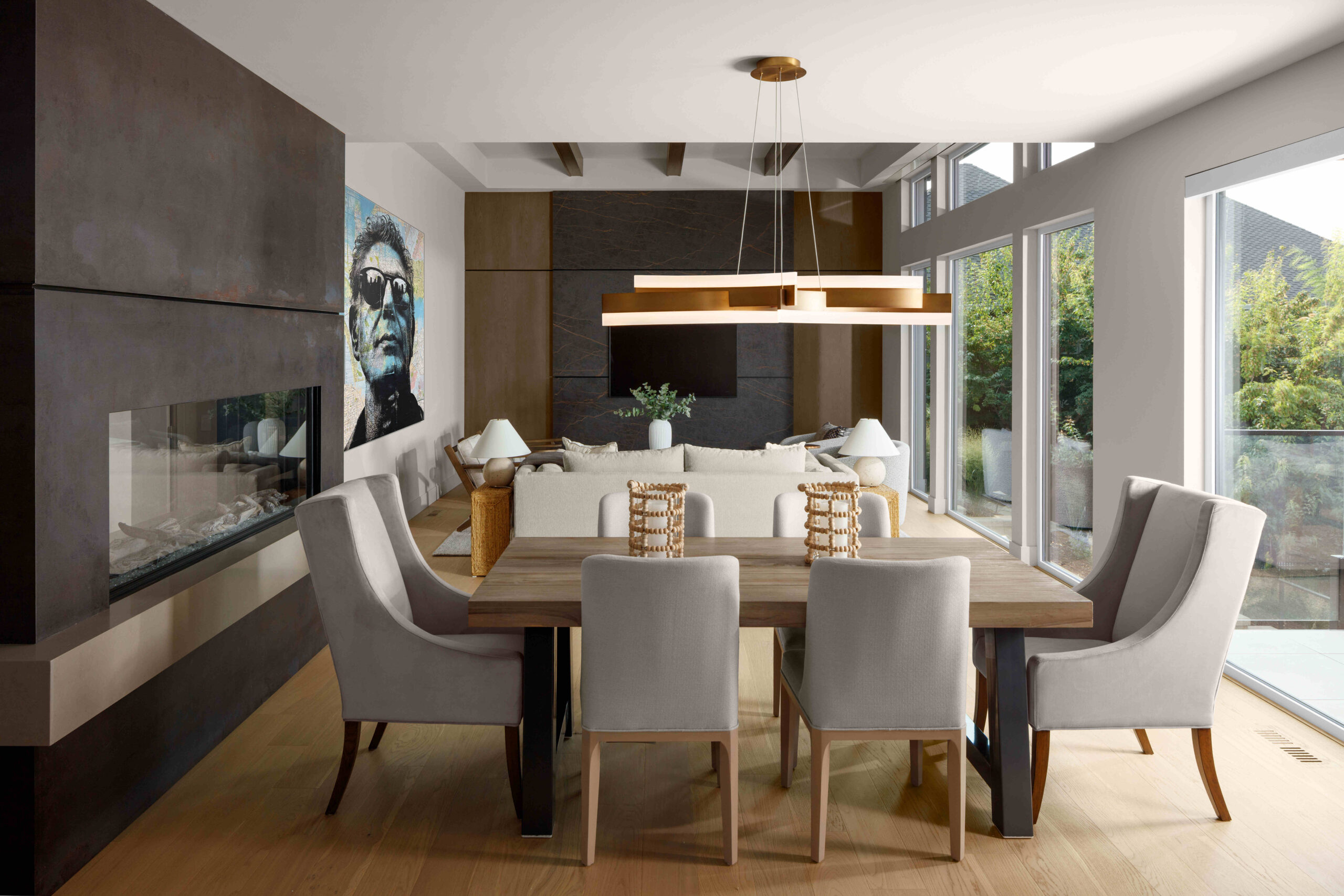 5DSR2157-Edit lights new wall